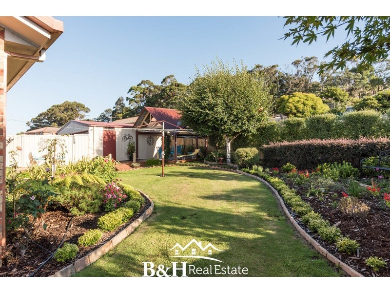15 Undara Crescent, West Ulverstone TAS 7315