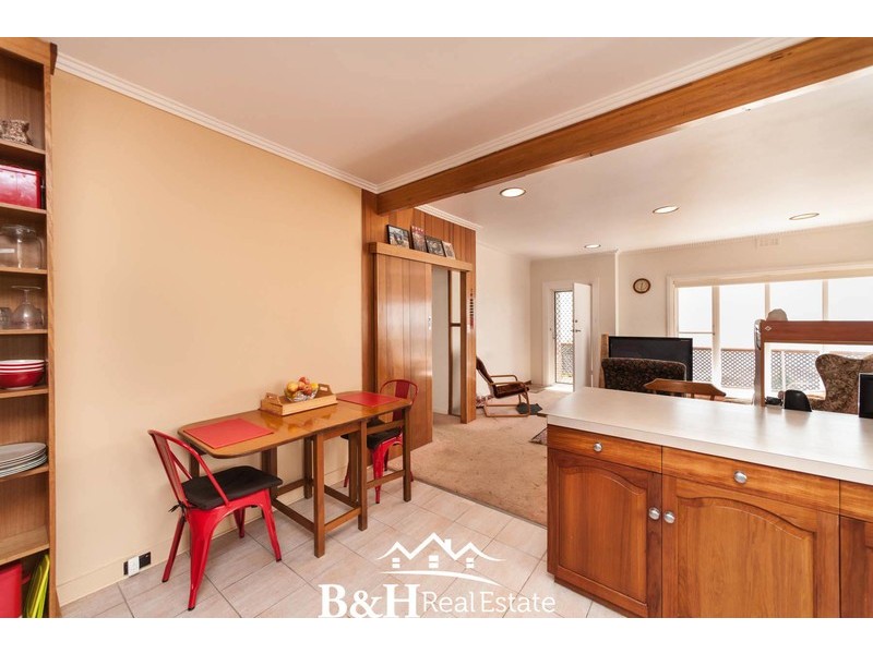 17 Bay Street, Parklands TAS 7320