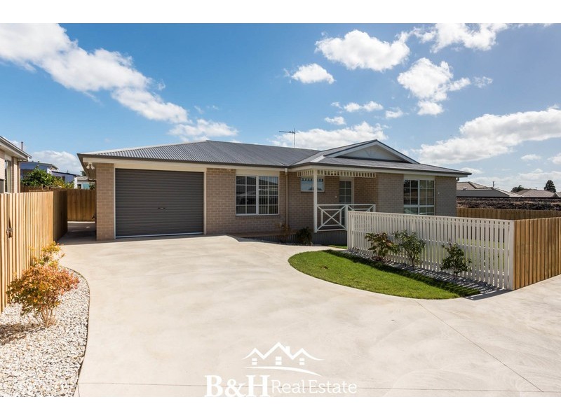 2/47 Alexandra Road, Ulverstone TAS 7315