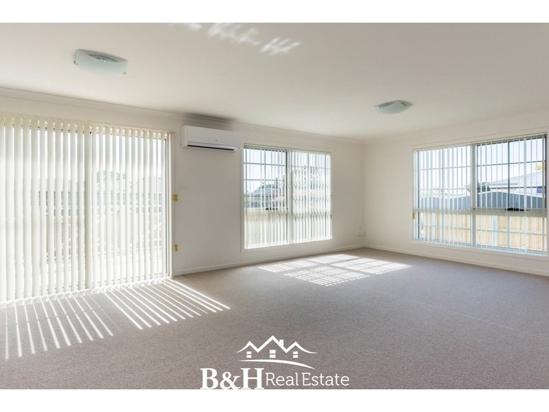 2/47 Alexandra Road, Ulverstone TAS 7315