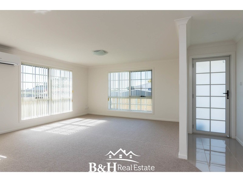 2/47 Alexandra Road, Ulverstone TAS 7315