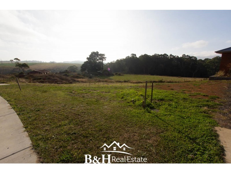 9 Oasis Drive, Shorewell Park TAS 7320