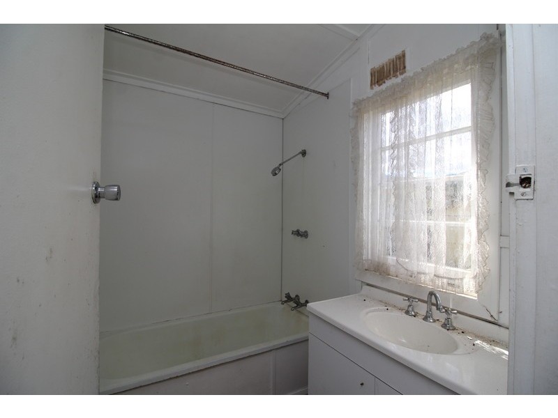 10 Clark Street, Queenstown TAS 7467