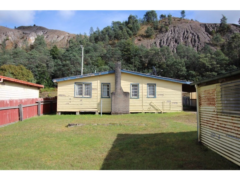 10 Clark Street, Queenstown TAS 7467