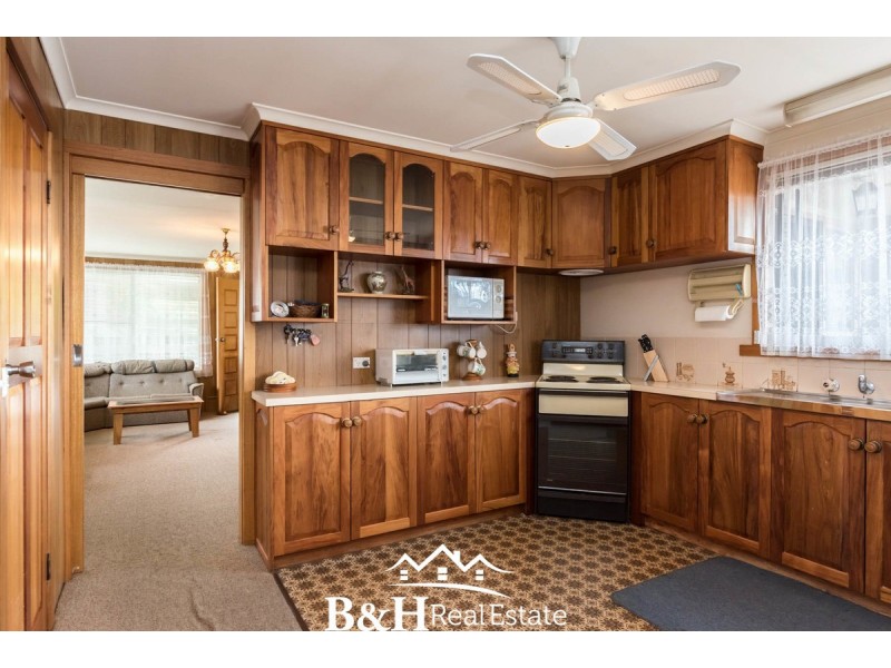 9 Cann Street, Penguin TAS 7316