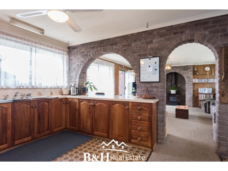 9 Cann Street, Penguin TAS 7316