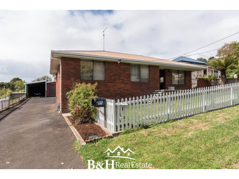 9 Cann Street, Penguin TAS 7316