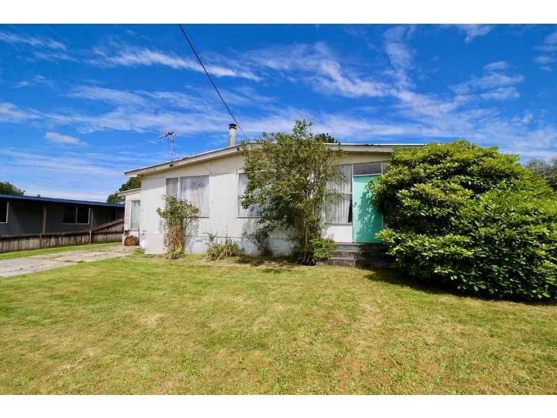 21 Leventhorpe Street, Zeehan TAS 7469