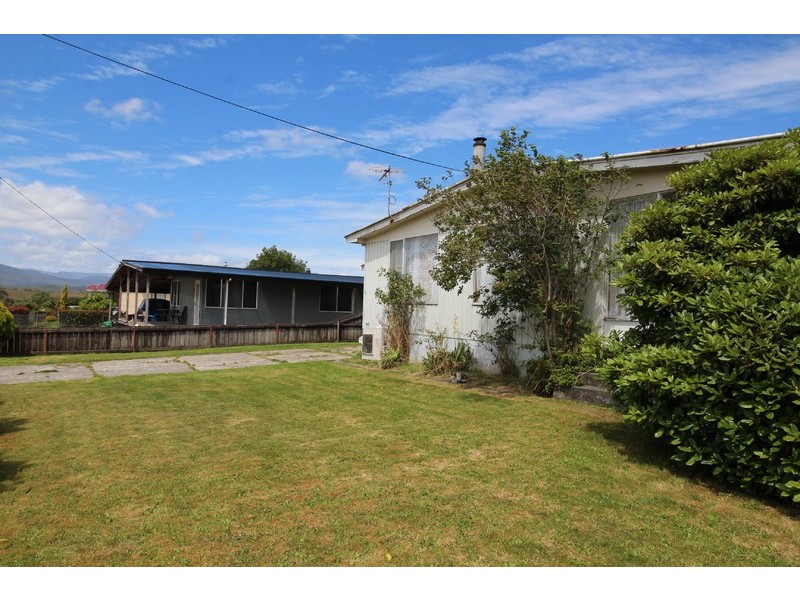 21 Leventhorpe Street, Zeehan TAS 7469