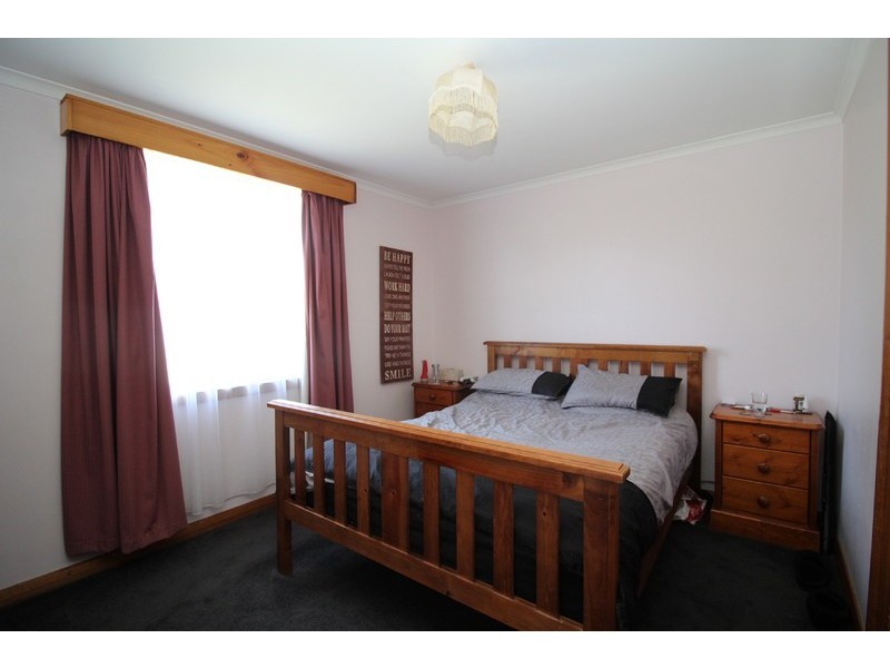 21 Leventhorpe Street, Zeehan TAS 7469