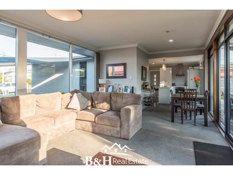 14 Hendriks Street, Ulverstone TAS 7315