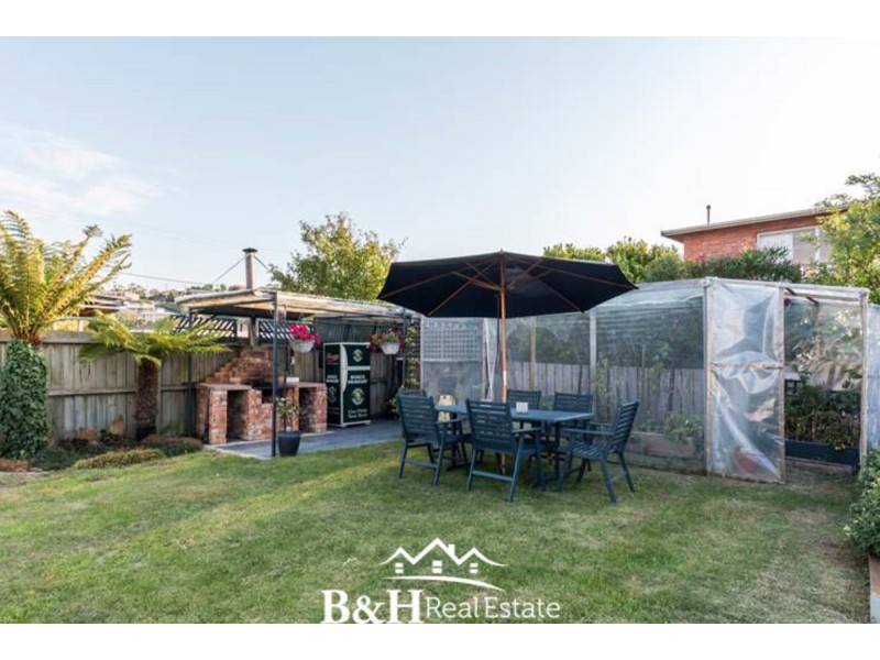 14 Hendriks Street, Ulverstone TAS 7315