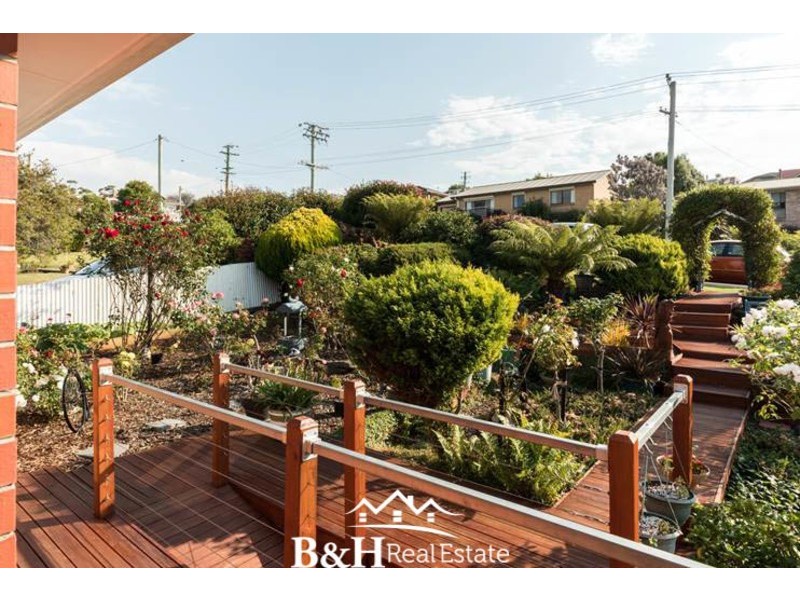 25 Clarke Street, Ulverstone TAS 7315