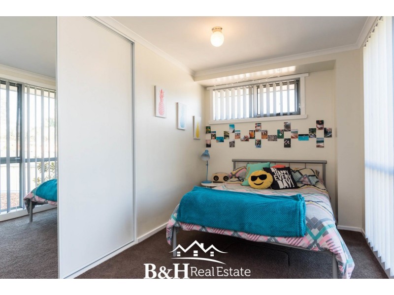 11 Recreation Drive, Penguin TAS 7316