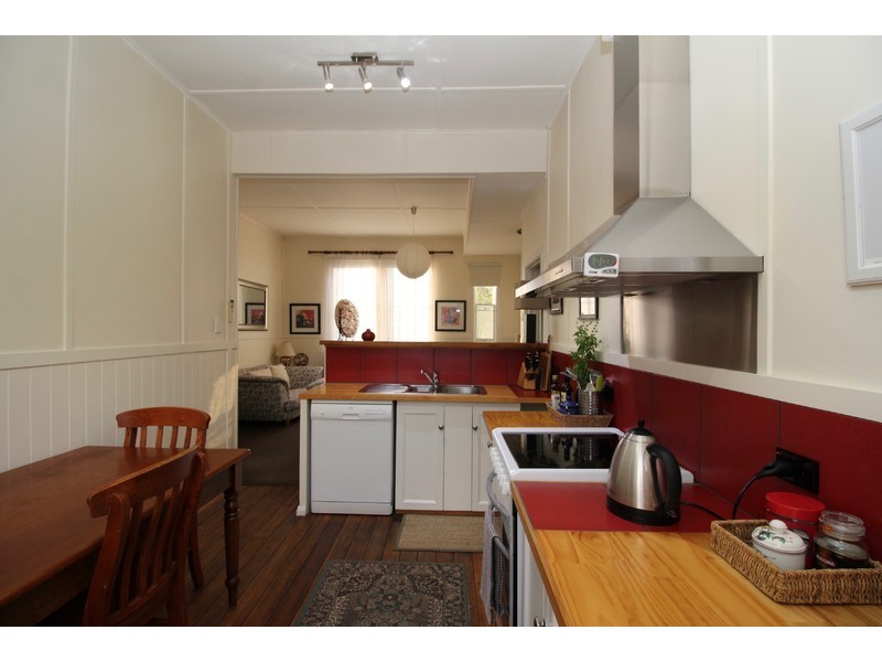 15 Clemons Street, Rosebery TAS 7470