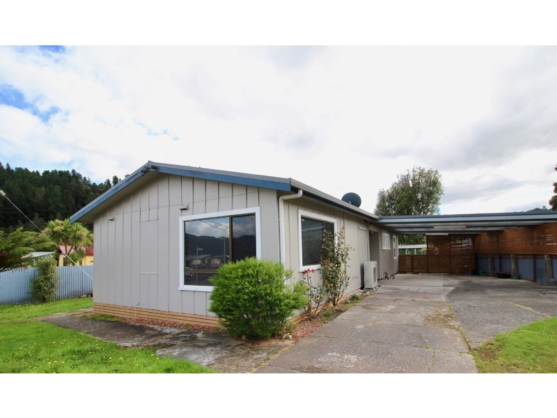 8 Mathew Street, Queenstown TAS 7467