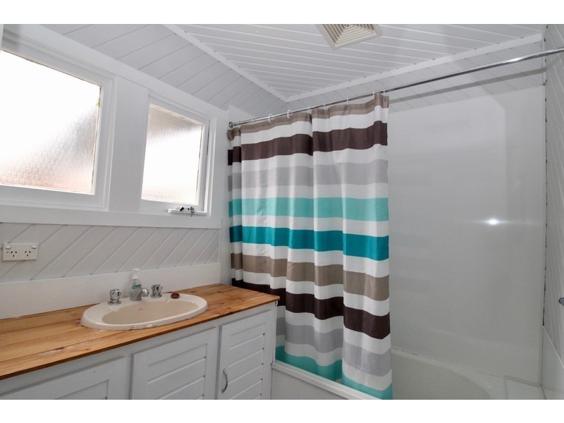 8 Mathew Street, Queenstown TAS 7467
