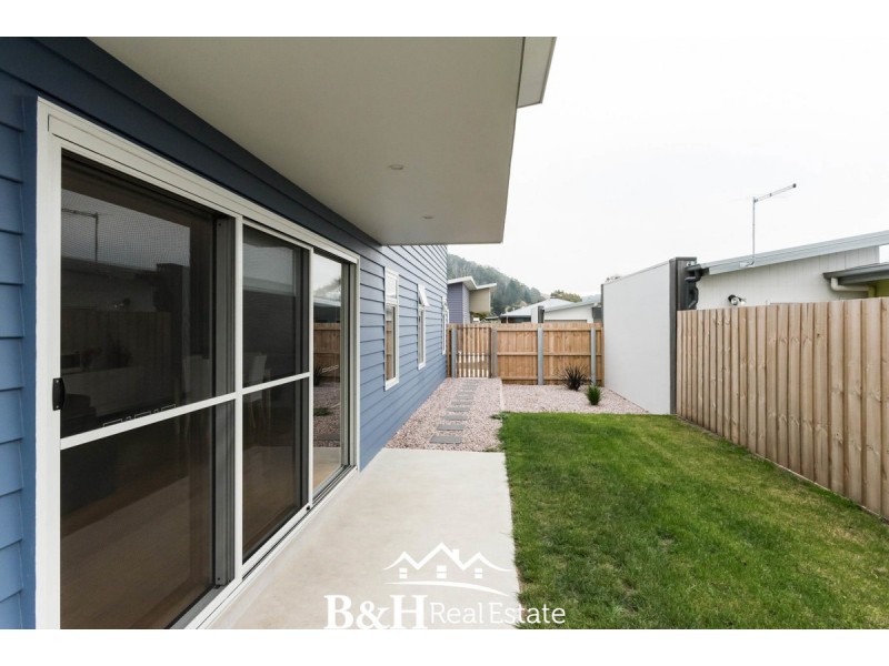 5/34 Overall Street, Sulphur Creek TAS 7316