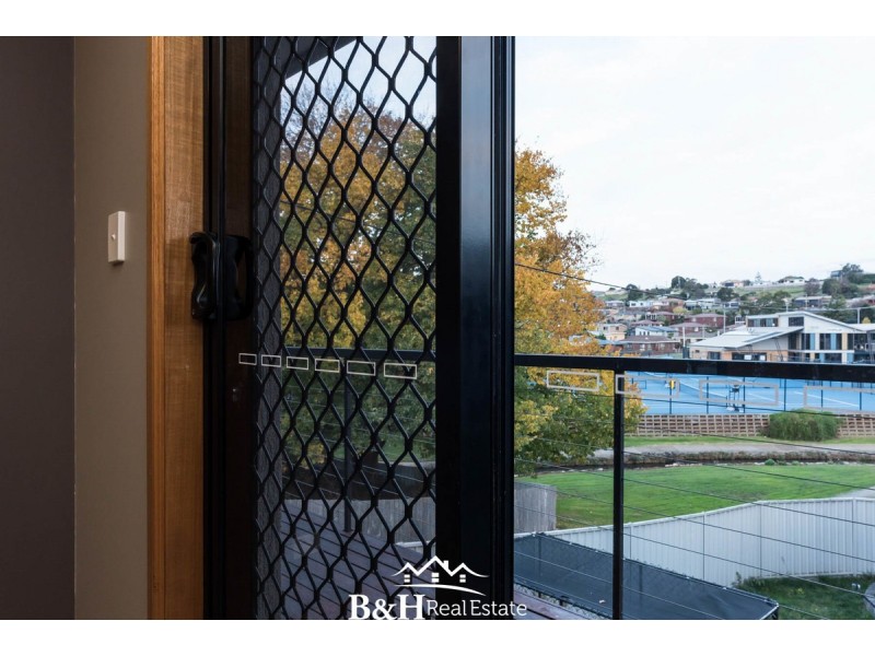 1/69 West Park Grove, Park Grove TAS 7320