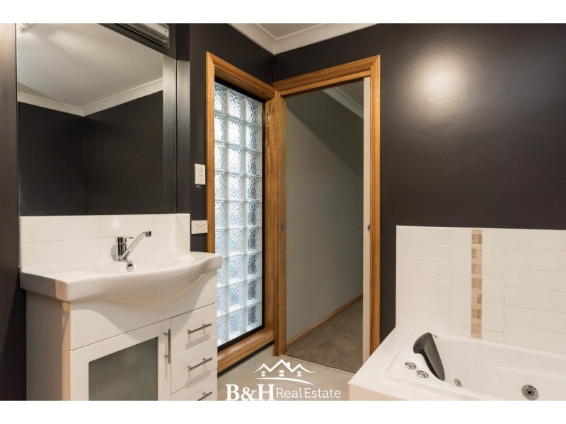 1/69 West Park Grove, Park Grove TAS 7320