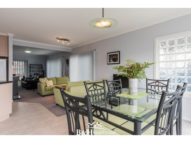 8 Russell Avenue, Ulverstone TAS 7315