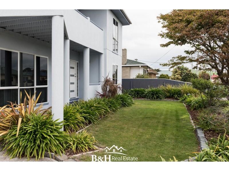 8 Russell Avenue, Ulverstone TAS 7315