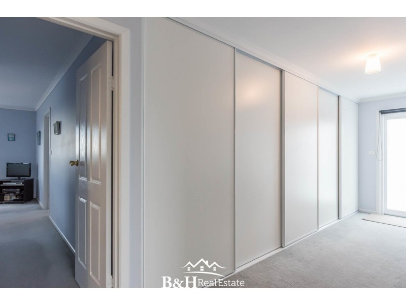 8 Russell Avenue, Ulverstone TAS 7315