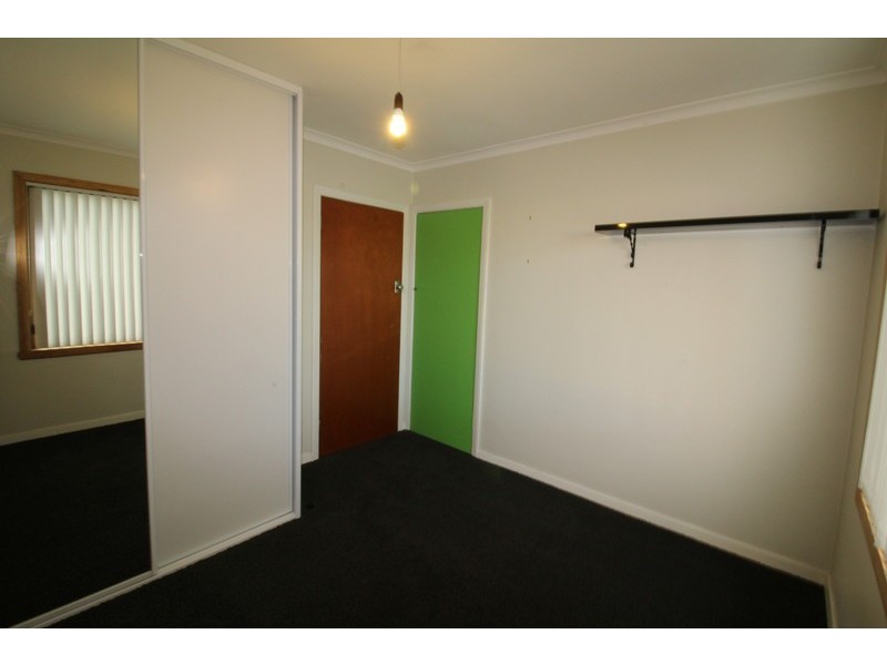 16 Whitford Street, Upper Burnie TAS 7320