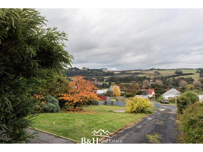 21 Fysh Street, Forth TAS 7310