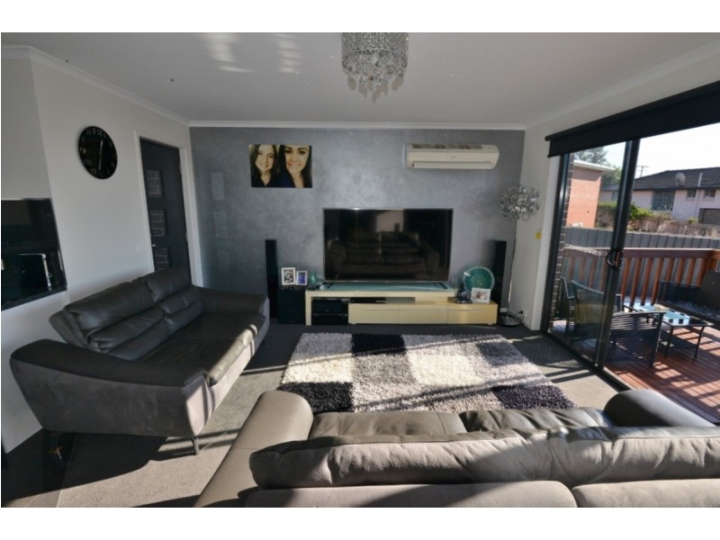 2/8 Hales Street, Penguin TAS 7316