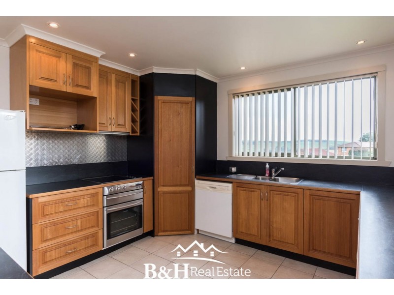 3 Hambledon Avenue, Park Grove TAS 7320