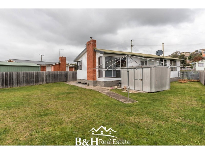 5 McCulloch Street, Ulverstone TAS 7315
