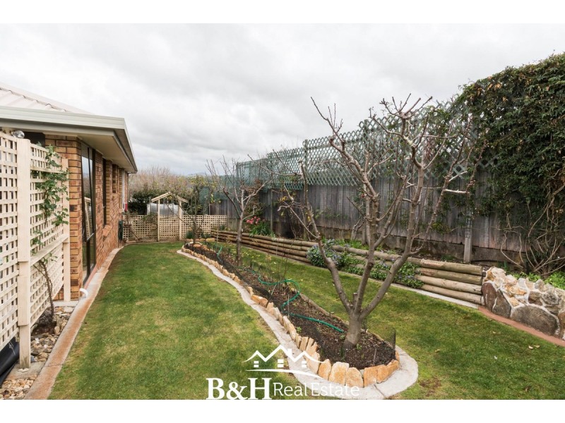 30 Lakin Street, West Ulverstone TAS 7315