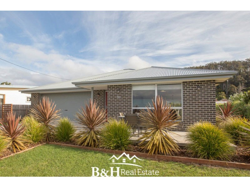 382 Preservation Drive, Sulphur Creek TAS 7316