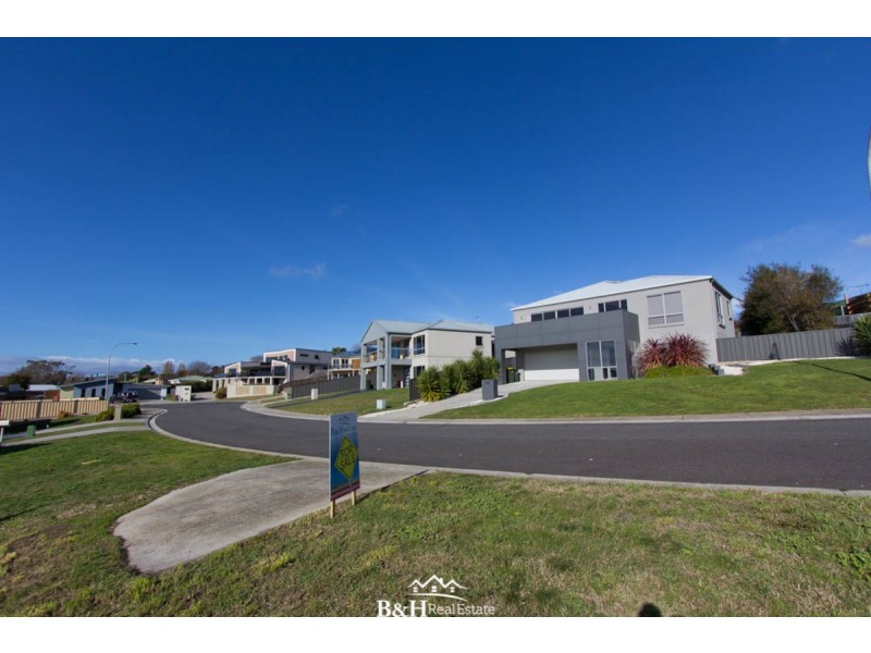 1 Harley Court, West Ulverstone TAS 7315