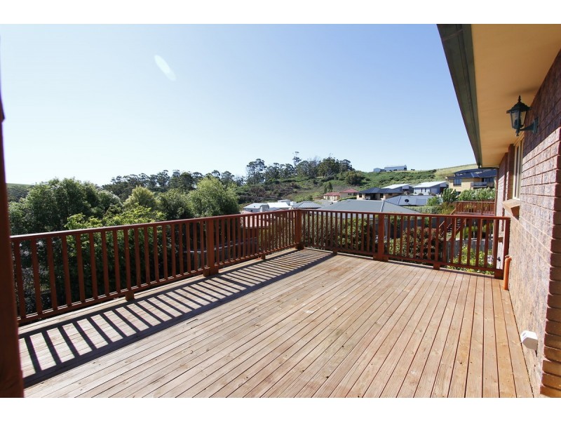 9 Byworth Street, Park Grove TAS 7320