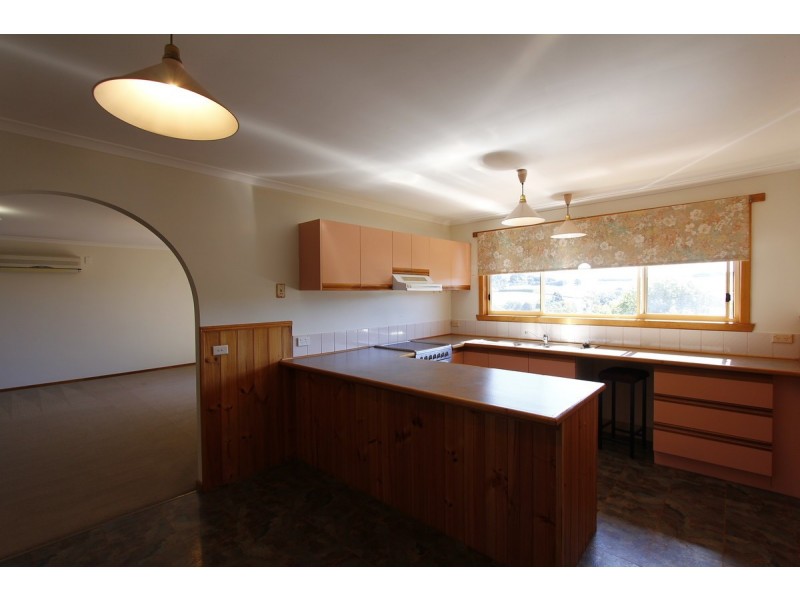 9 Byworth Street, Park Grove TAS 7320