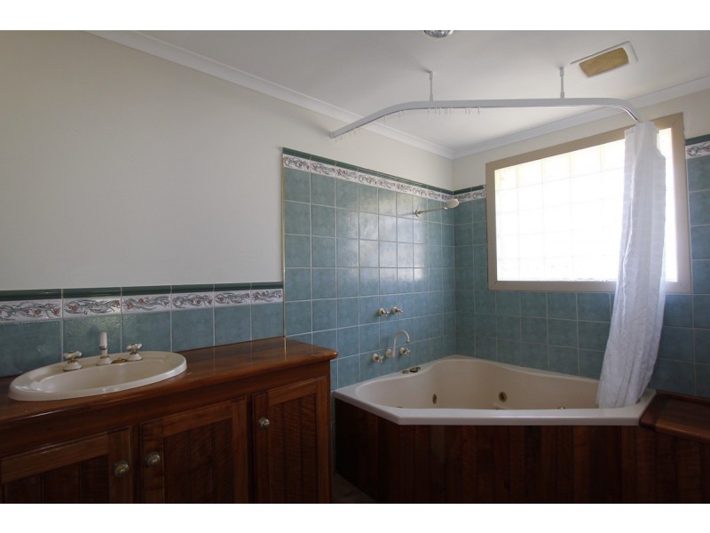 9 Byworth Street, Park Grove TAS 7320