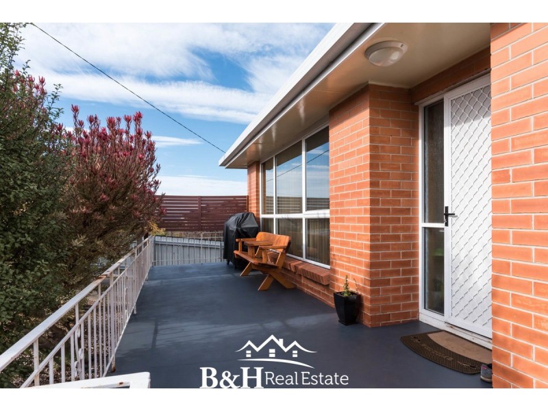 73 Upper Maud Street, West Ulverstone TAS 7315