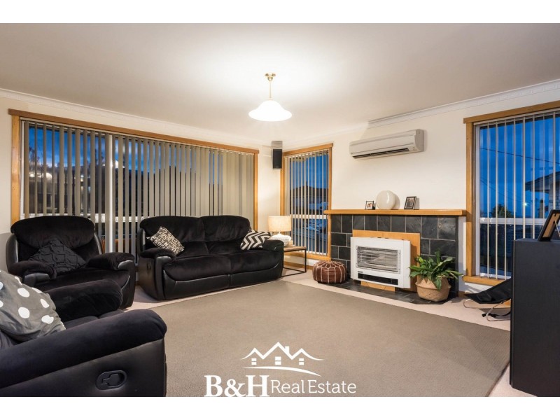 73 Upper Maud Street, West Ulverstone TAS 7315