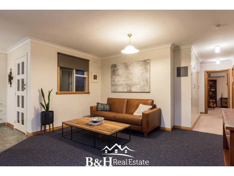 73 Upper Maud Street, West Ulverstone TAS 7315