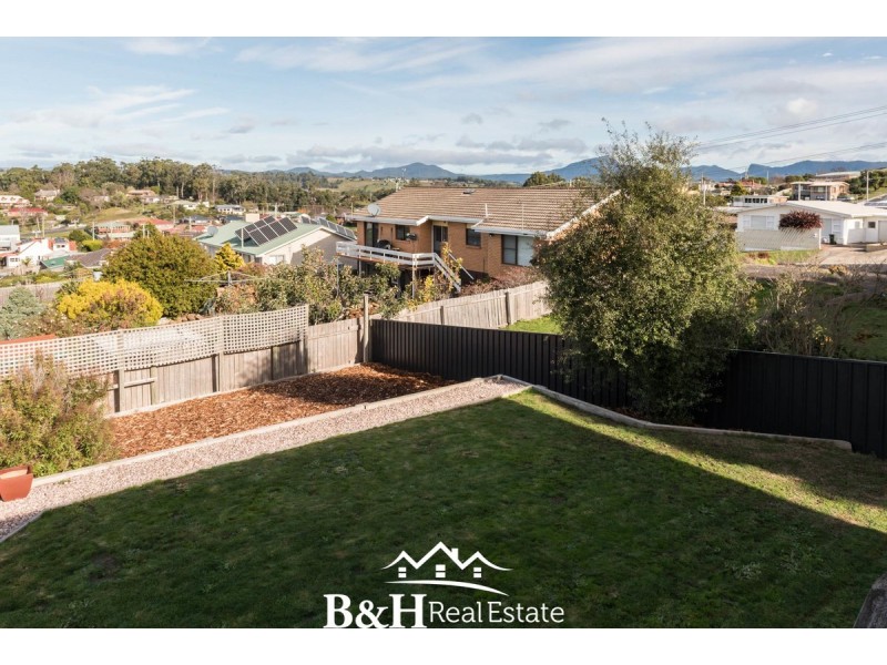 73 Upper Maud Street, West Ulverstone TAS 7315