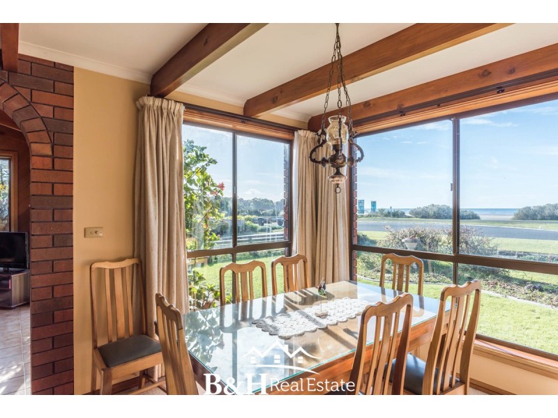 43 Shearwater Esplanade, Shearwater TAS 7307