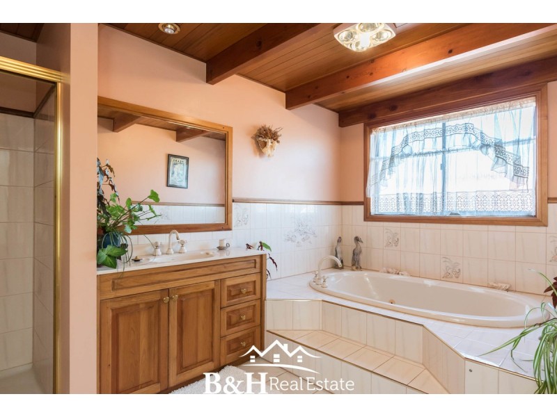 43 Shearwater Esplanade, Shearwater TAS 7307