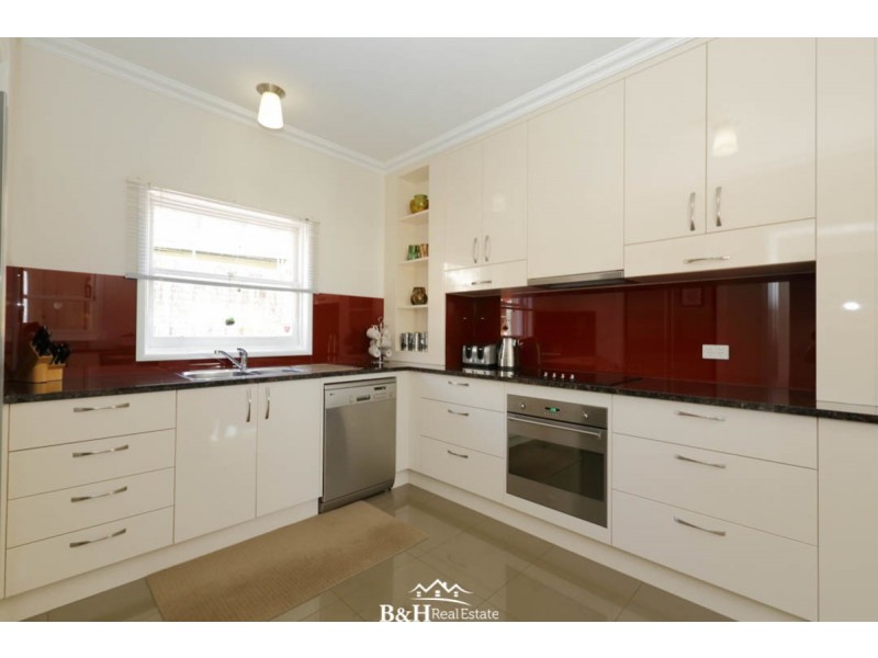 2 Amy Street, Burnie TAS 7320