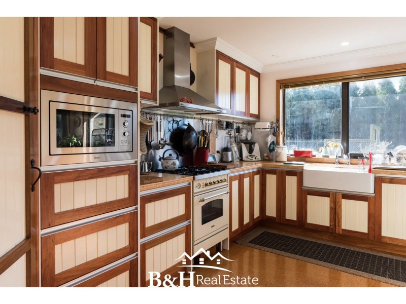 1064 Upper Natone Road, Upper Natone TAS 7321