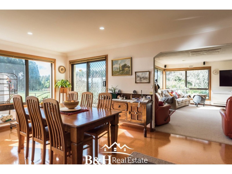 1064 Upper Natone Road, Upper Natone TAS 7321