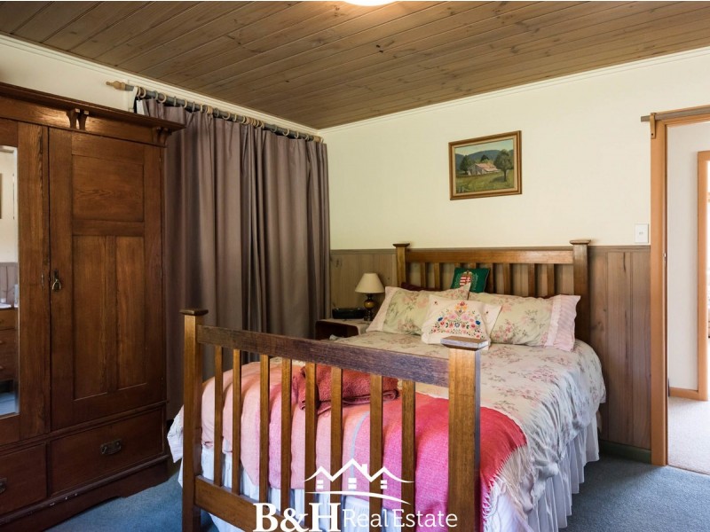 1064 Upper Natone Road, Upper Natone TAS 7321