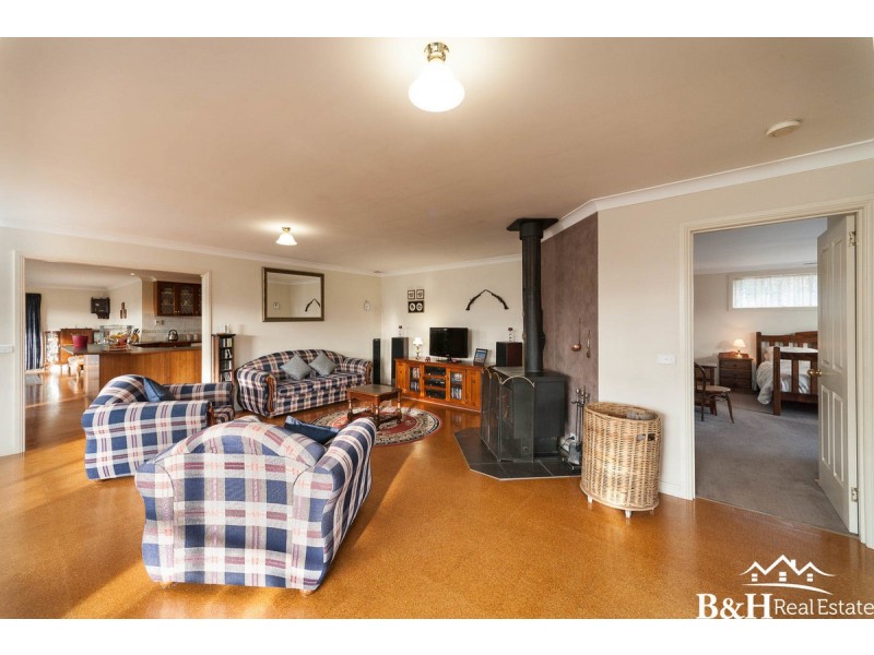 4 Karson Court, Acacia Hills TAS 7306