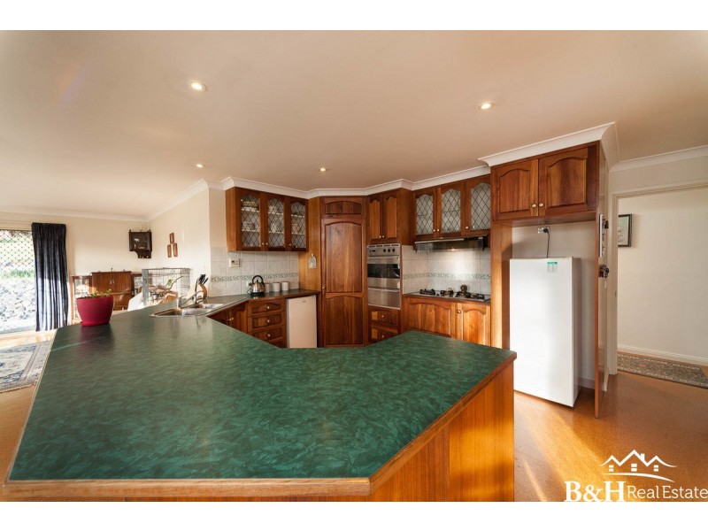4 Karson Court, Acacia Hills TAS 7306
